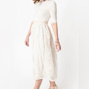 Hidden Alley Lace- Tea Length Off-White/Cream with Sleeves Medium Cottage Boho